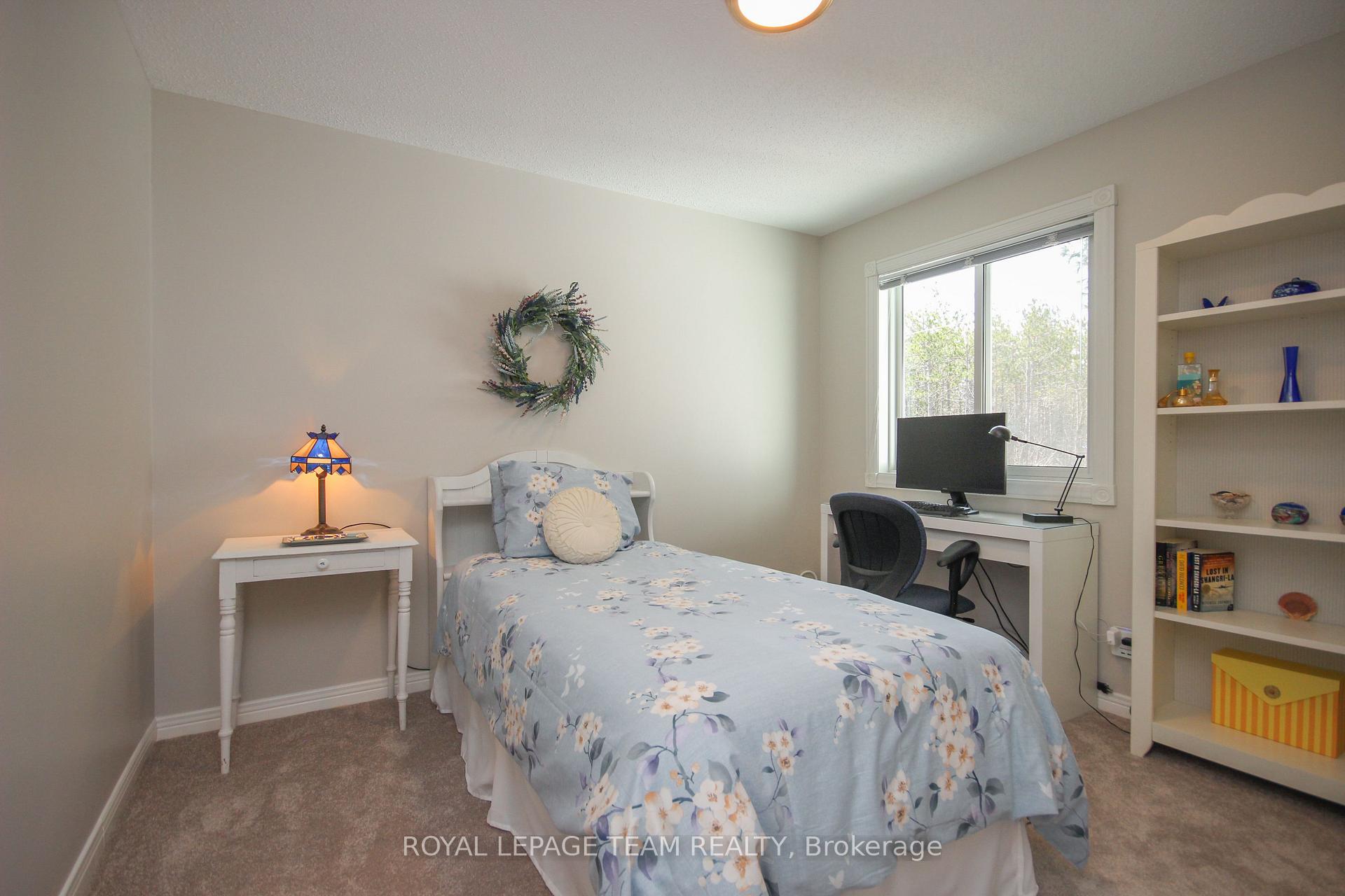 Photo 38 of 56 Forestview Crescent, Ottawa, Westcliffe Estates — HOMEH