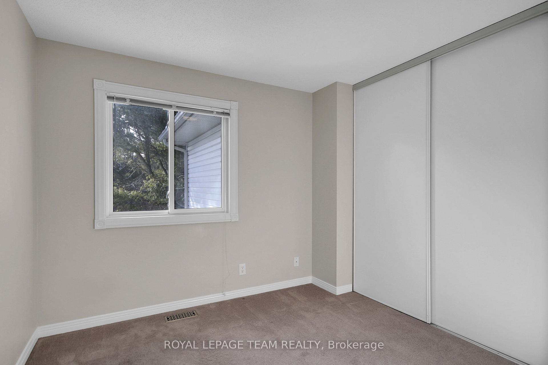 Photo 22 of 56 Forestview Crescent, Ottawa, Westcliffe Estates — HOMEH