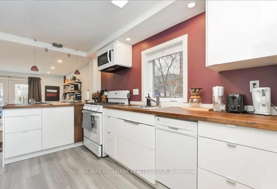 Photo 4 of 40 Stirling Avenue, Ottawa, Hintonburg — HOMEH
