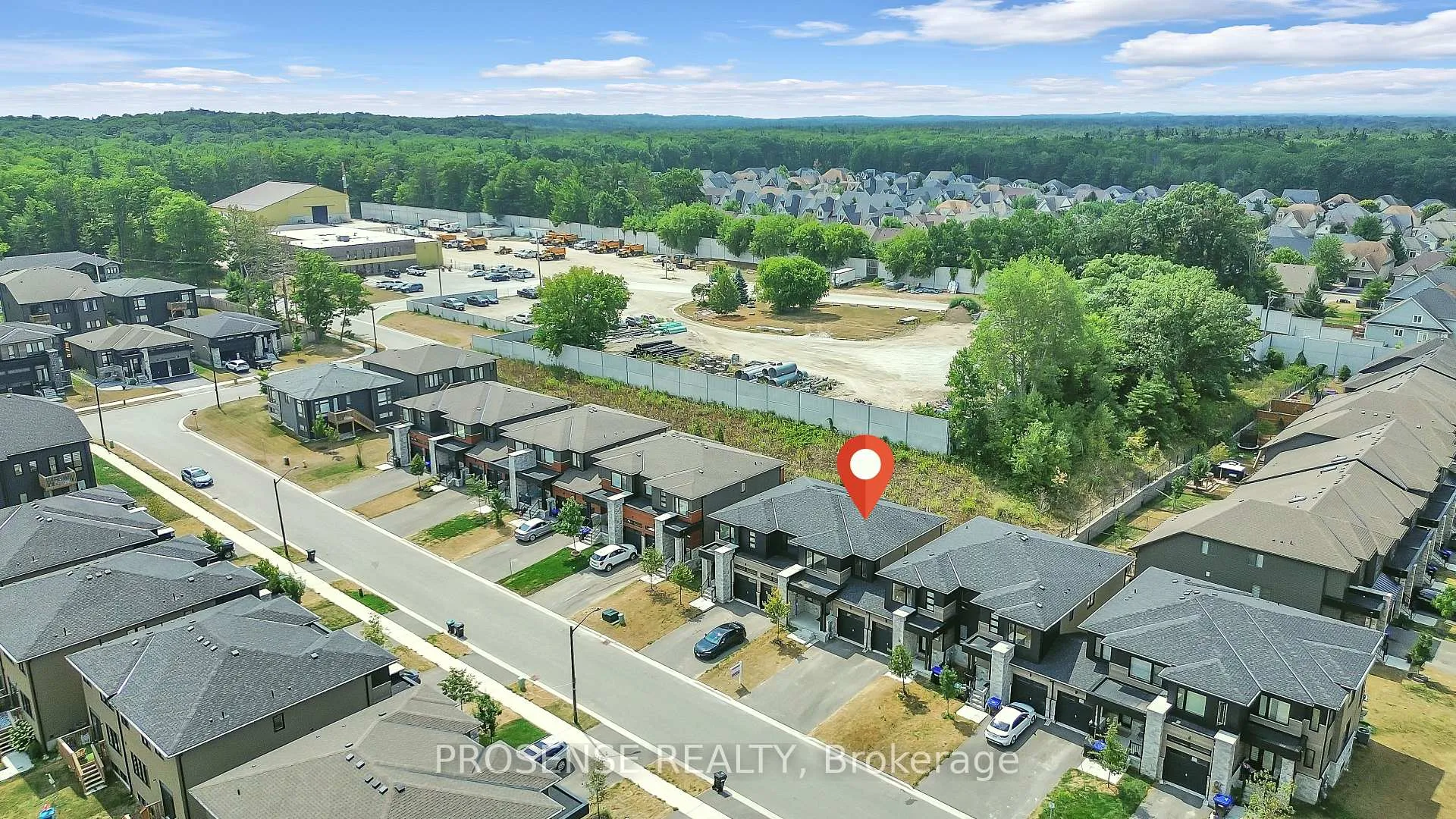 Photo 2 of 47 Eberhardt Drive, Wasaga Beach — HOMEH