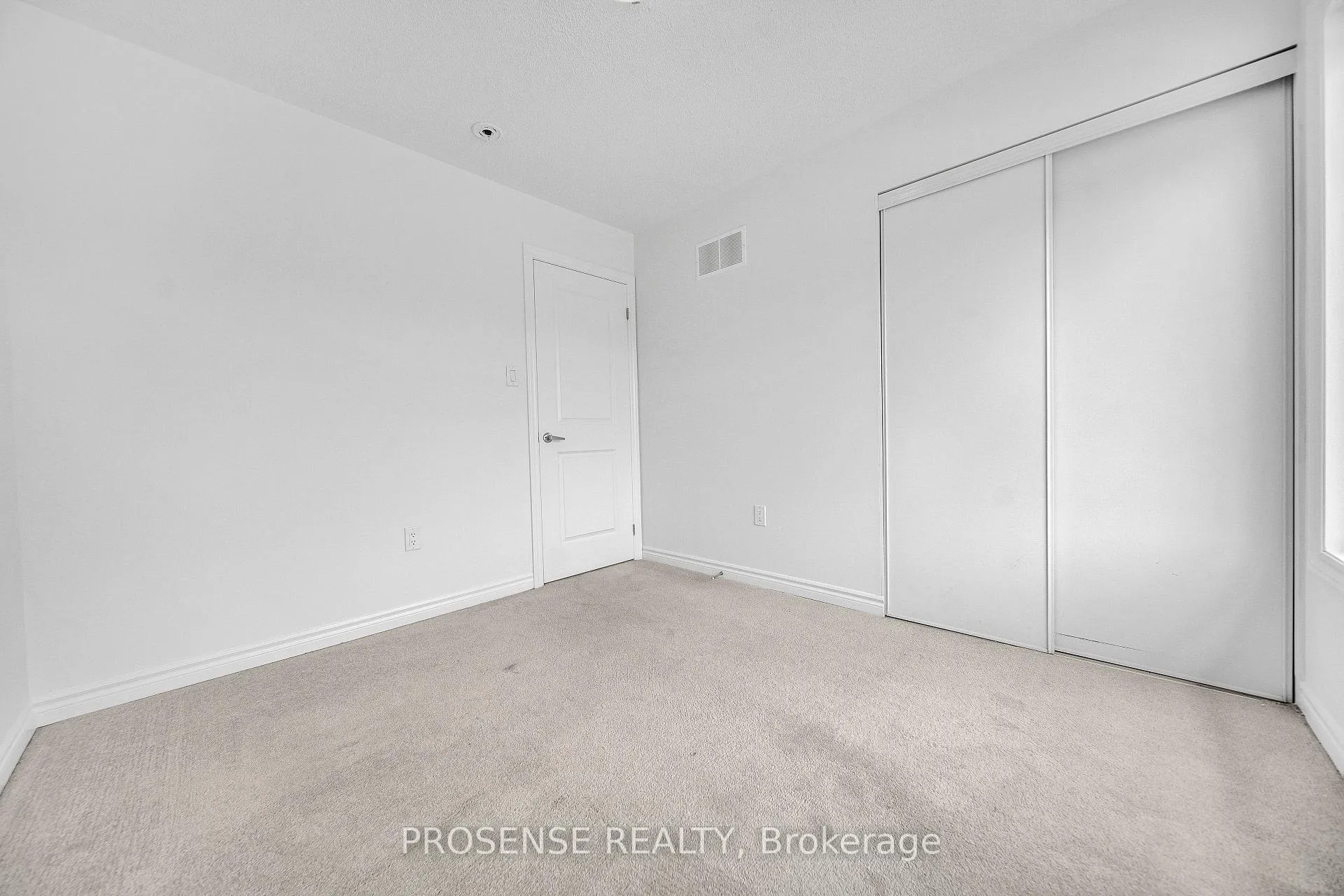 Photo 33 of 47 Eberhardt Drive, Wasaga Beach — HOMEH