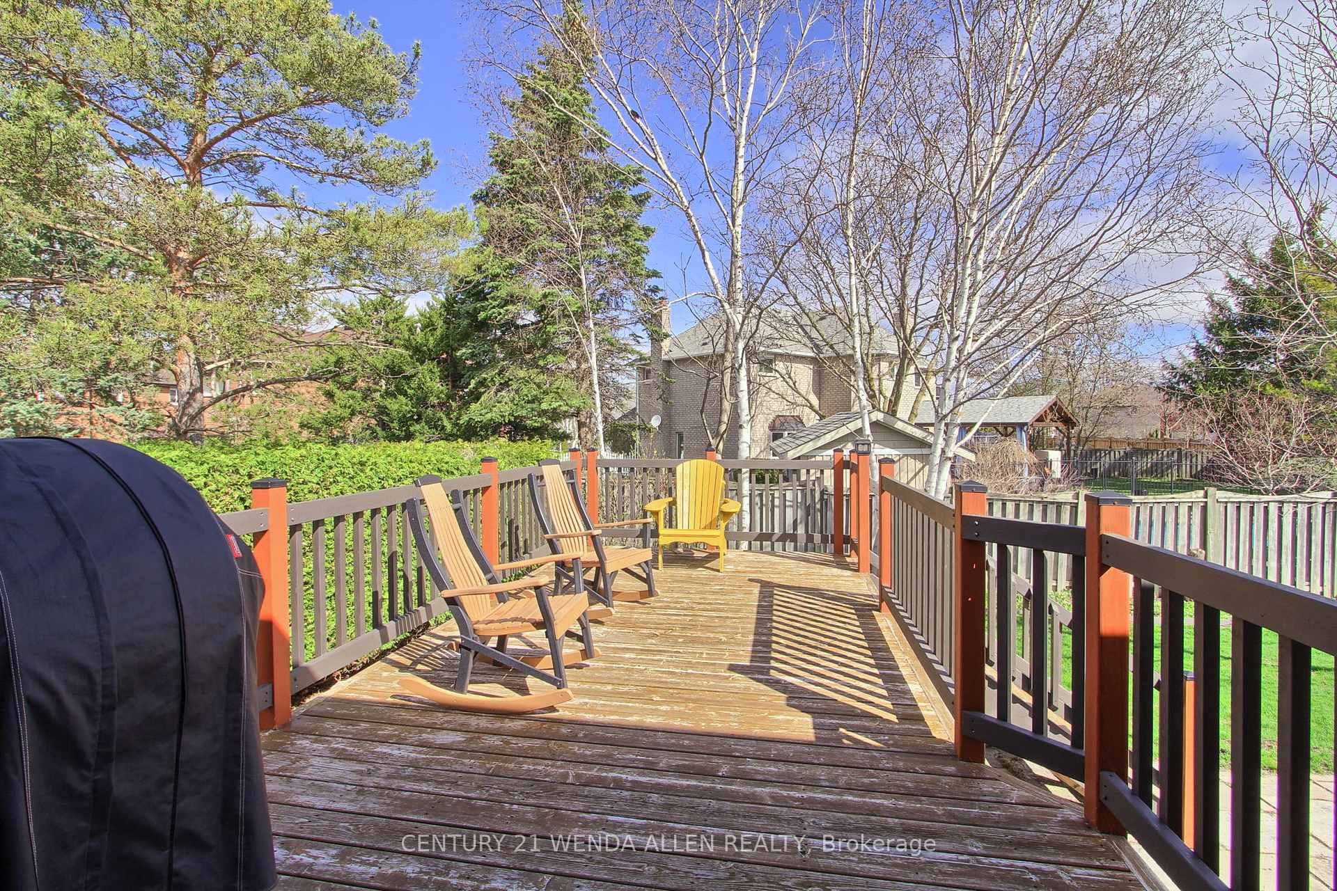 Photo 39 of 11 Low Boulevard, Uxbridge — HOMEH