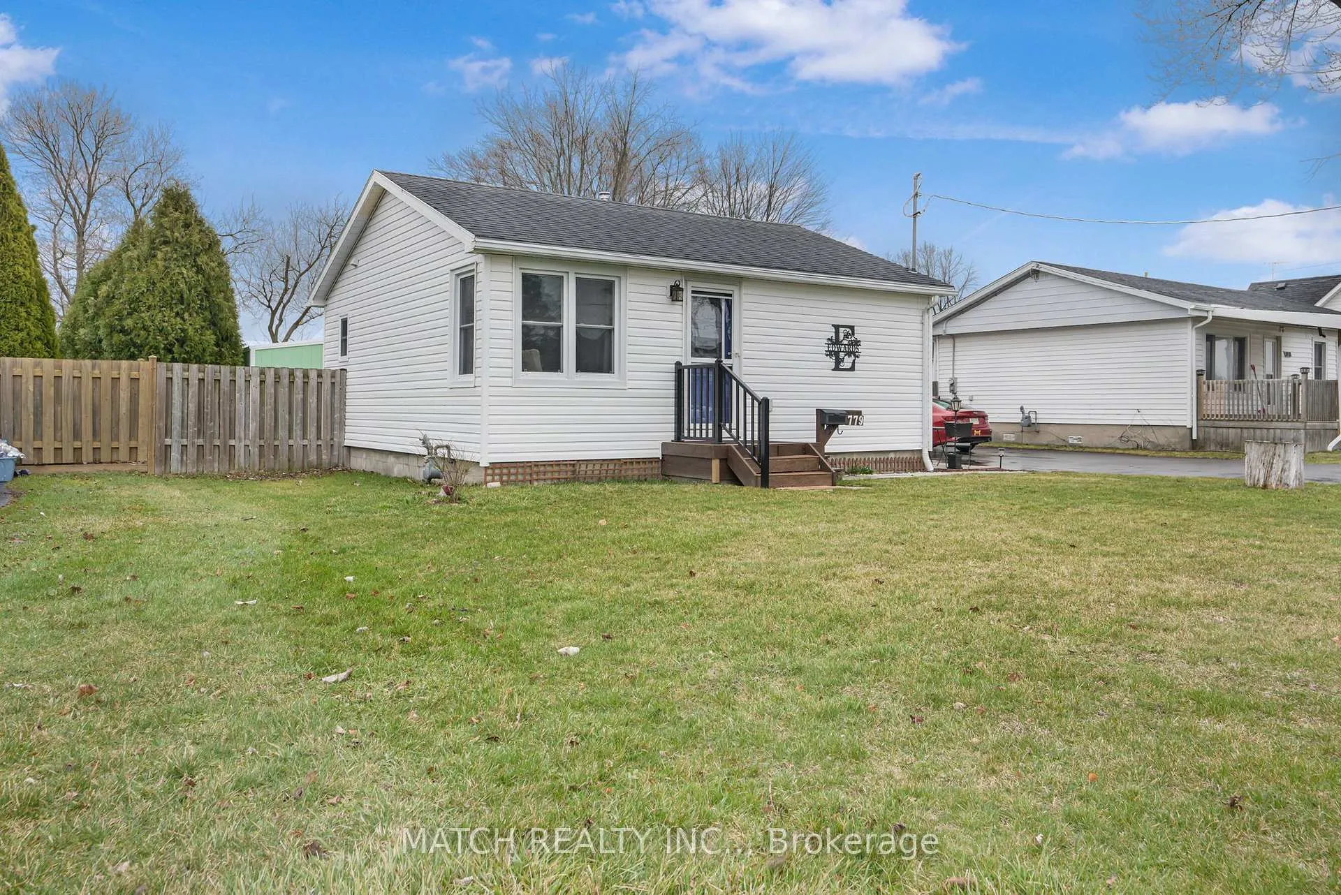 Photo 5 of 779 Albert Street, Chatham-Kent, Wallaceburg — HOMEH