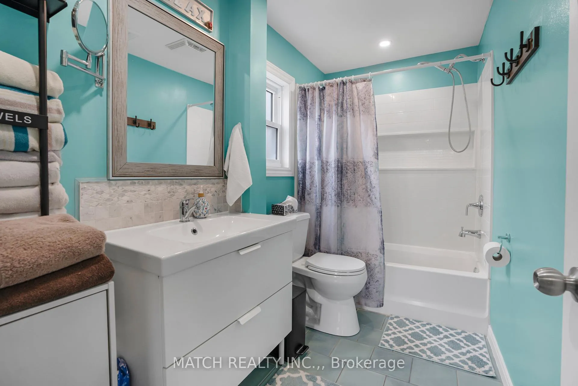 Photo 10 of 779 Albert Street, Chatham-Kent, Wallaceburg — HOMEH