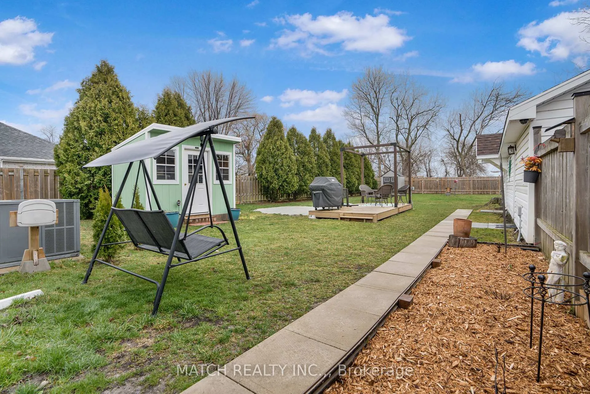 Photo 24 of 779 Albert Street, Chatham-Kent, Wallaceburg — HOMEH