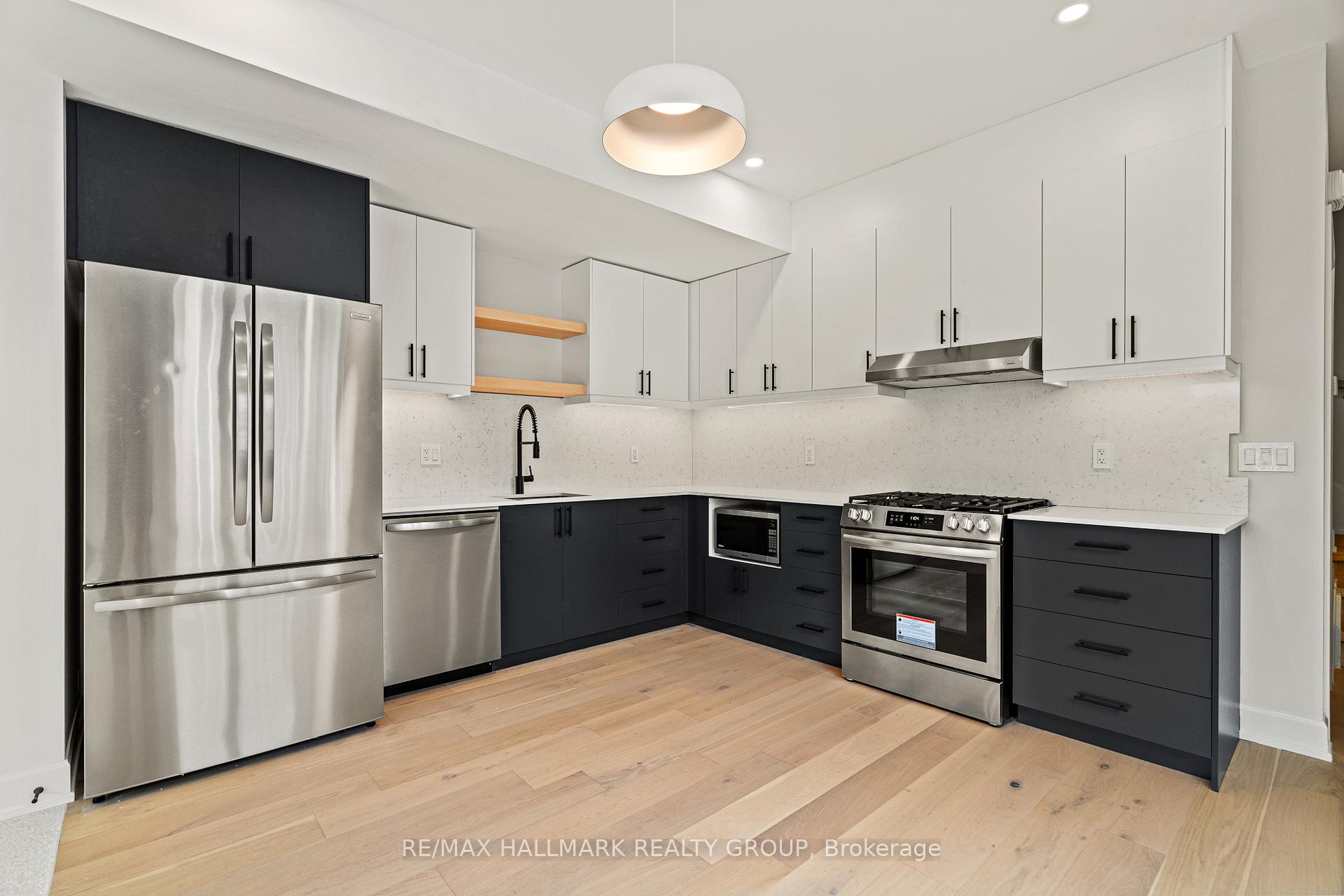 Photo 4 of Unit B, 134 Forward Avenue, Ottawa, Mechanicsville — HOMEH