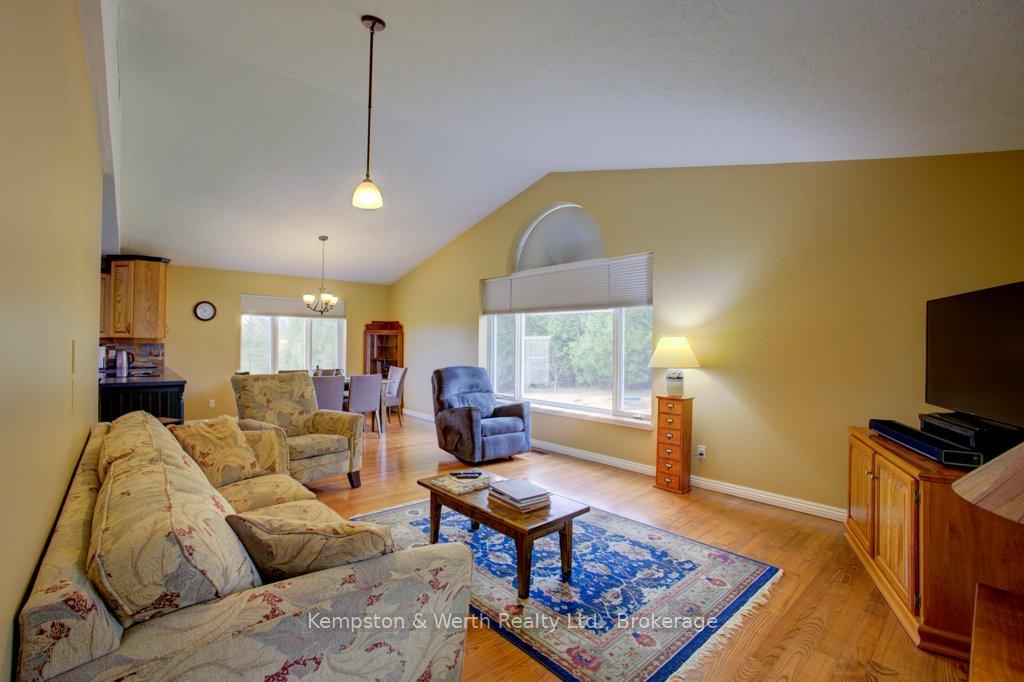Photo 7 of 112 Old Bridge Road S, West Grey — HOMEH