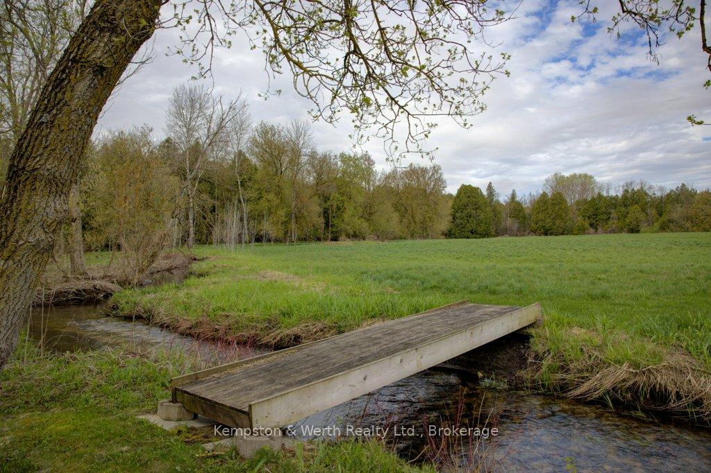 Photo 38 of 112 Old Bridge Road S, West Grey — HOMEH