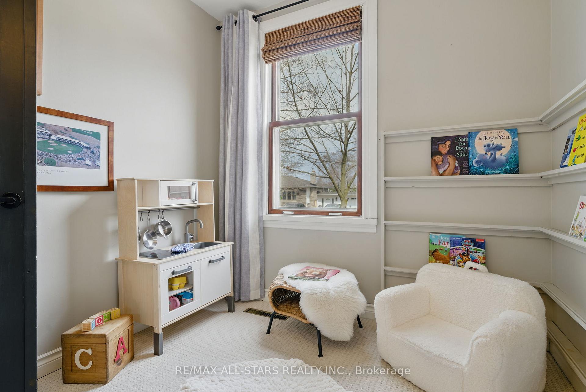 Photo 9 of 104 Mechanic Street, Uxbridge — HOMEH