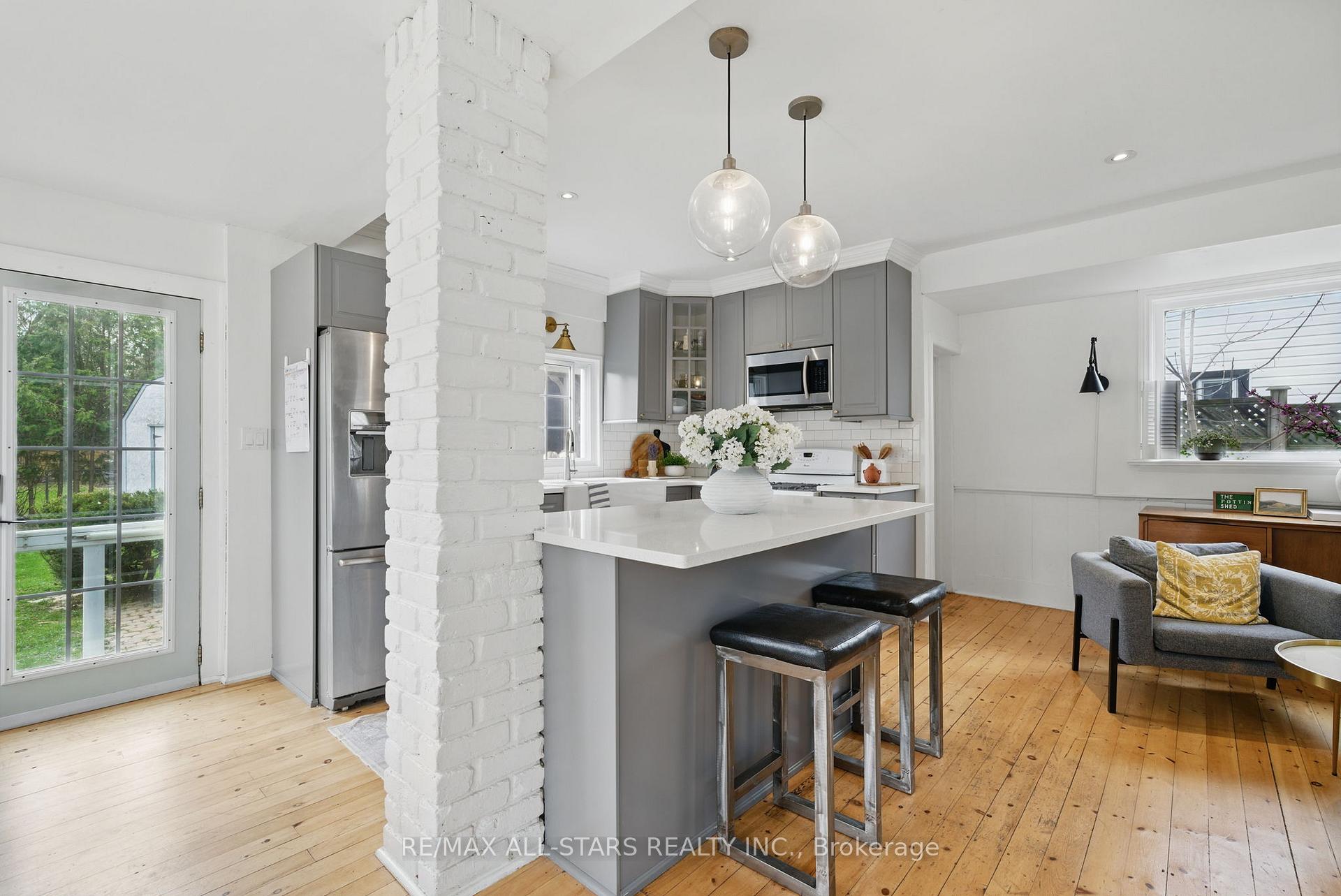 Photo 12 of 104 Mechanic Street, Uxbridge — HOMEH