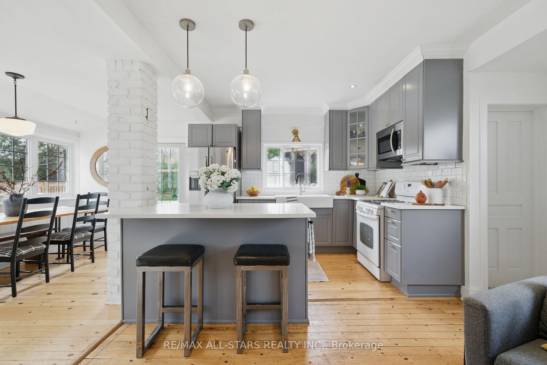 Photo 13 of 104 Mechanic Street, Uxbridge — HOMEH