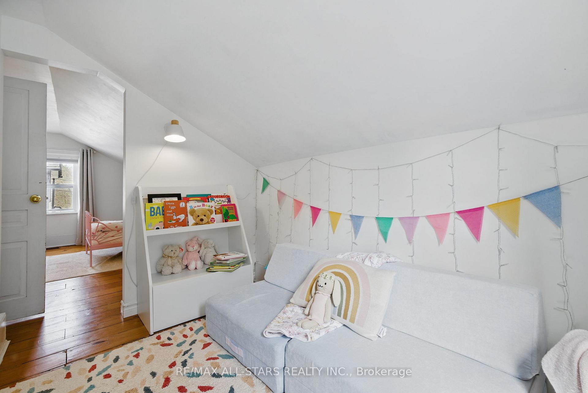 Photo 25 of 104 Mechanic Street, Uxbridge — HOMEH