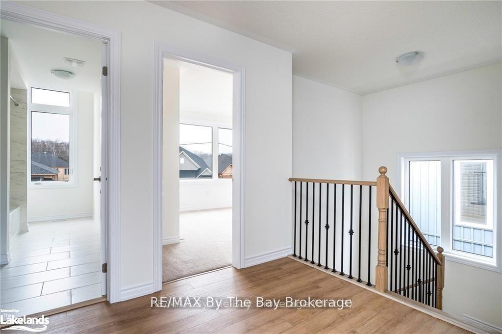 Photo 6 of 24 Simona Avenue, Wasaga Beach — HOMEH