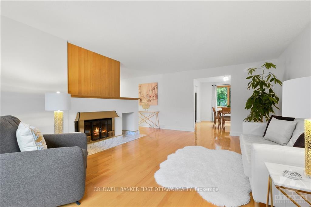 Photo 4 of 661 La Verendrye Drive, Ottawa, Beacon Hill North — HOMEH