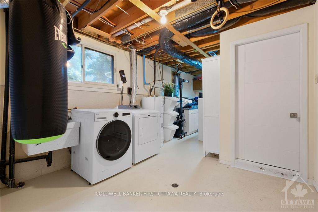 Photo 20 of 661 La Verendrye Drive, Ottawa, Beacon Hill North — HOMEH