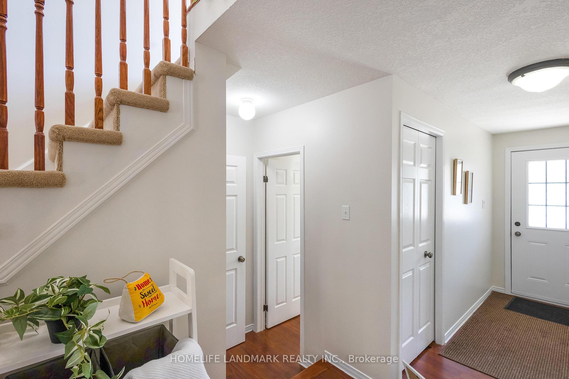 Photo 4 of 570 Violet Street, Waterloo — HOMEH