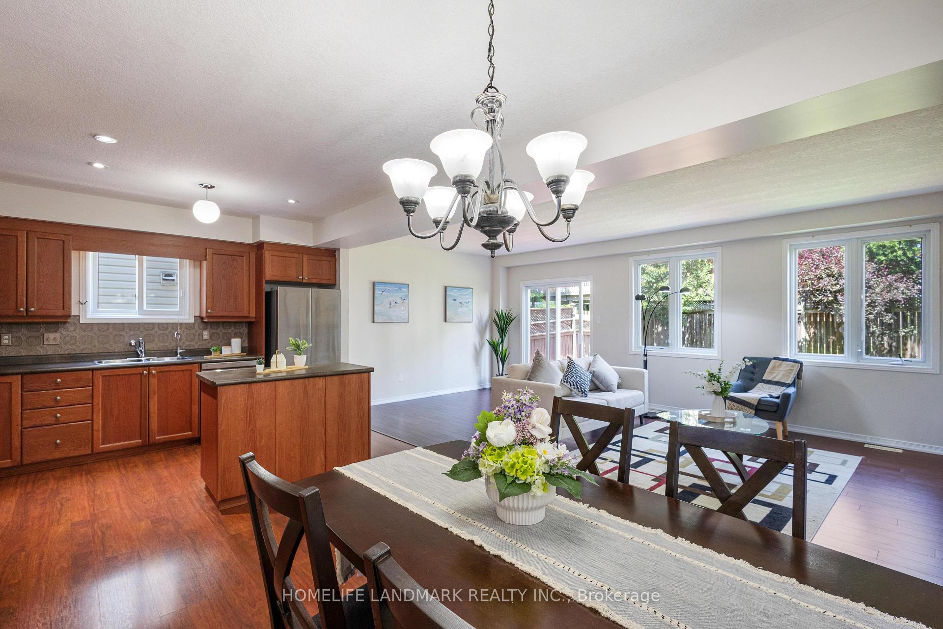 Photo 14 of 570 Violet Street, Waterloo — HOMEH