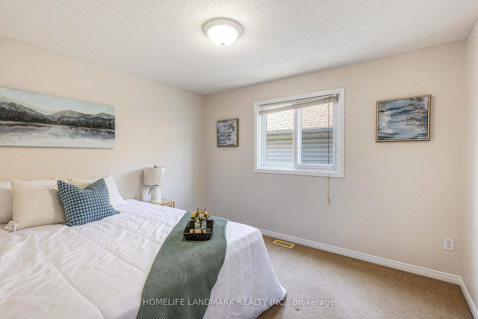 Photo 23 of 570 Violet Street, Waterloo — HOMEH