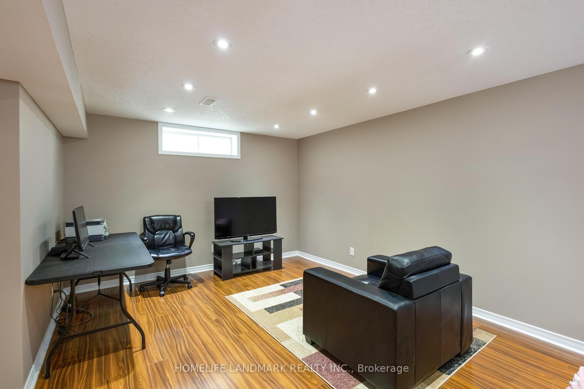 Photo 29 of 570 Violet Street, Waterloo — HOMEH