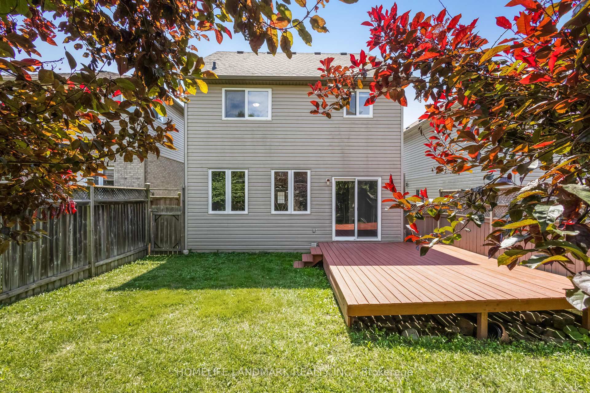 Photo 33 of 570 Violet Street, Waterloo — HOMEH