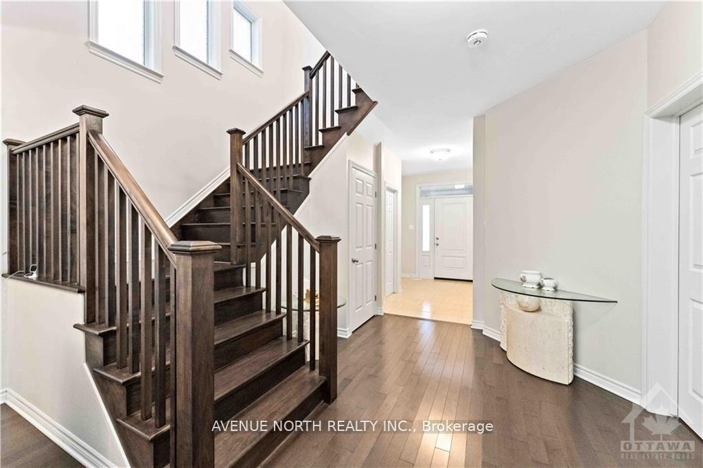 Photo 2 of 168 Eric Maloney Way, Ottawa, Blossom Park/Kemp Park/Findlay Creek — HOMEH