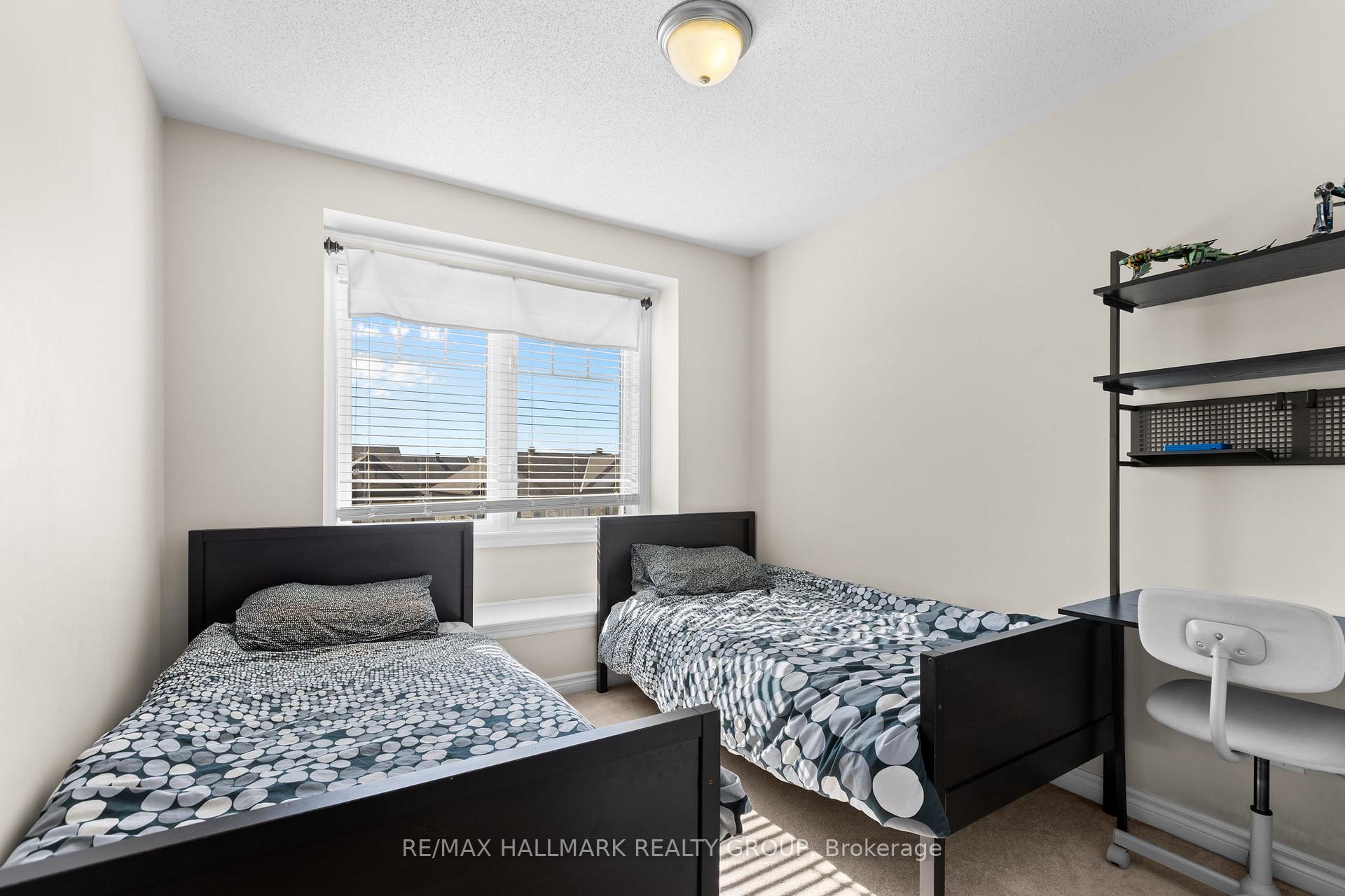 Photo 17 of 469 Meadowhawk Crescent, Ottawa, Barrhaven - Half Moon Bay — HOMEH