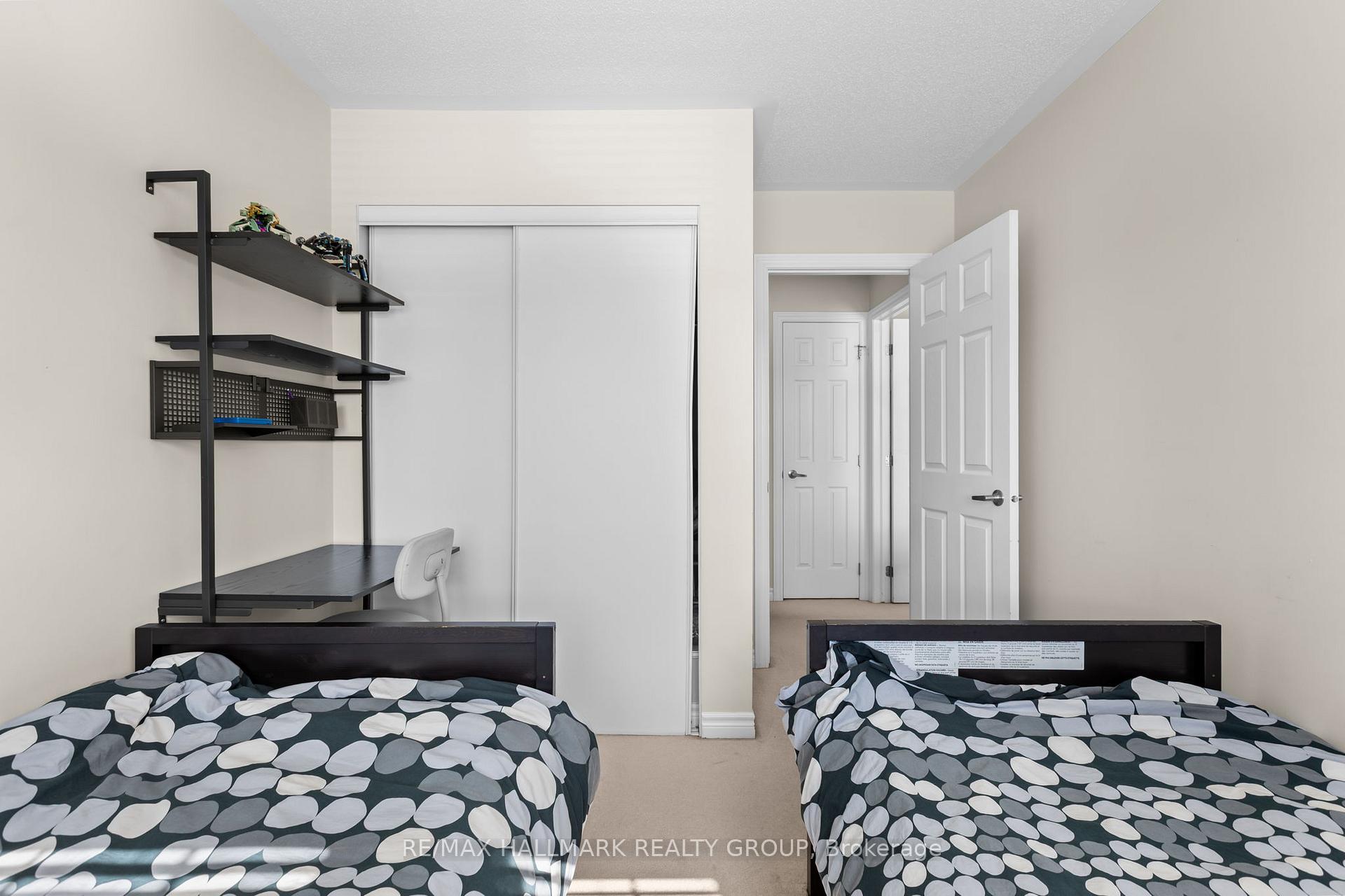 Photo 18 of 469 Meadowhawk Crescent, Ottawa, Barrhaven - Half Moon Bay — HOMEH