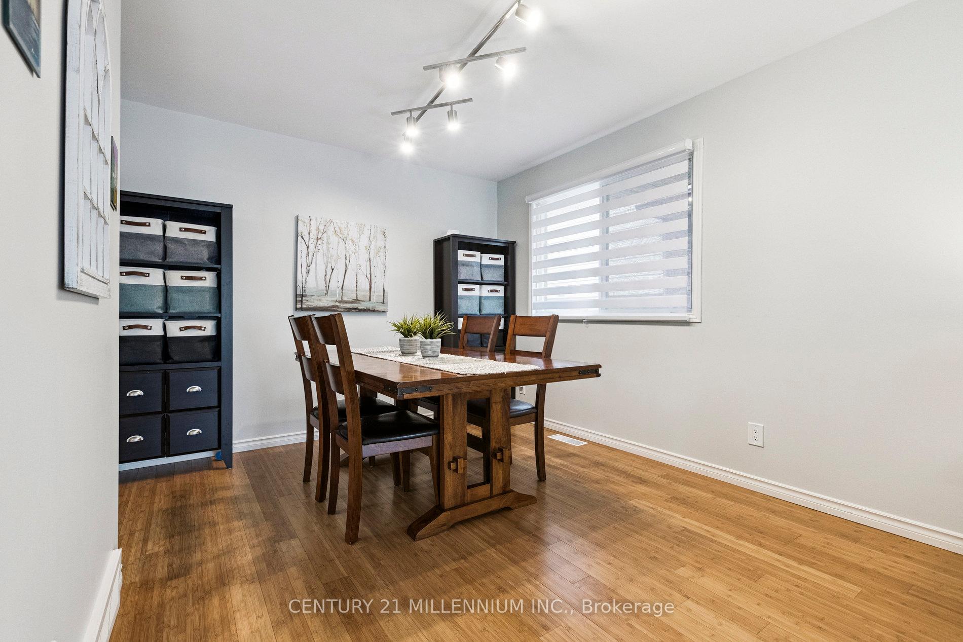 Photo 13 of 128 Westvale Drive, Waterloo — HOMEH