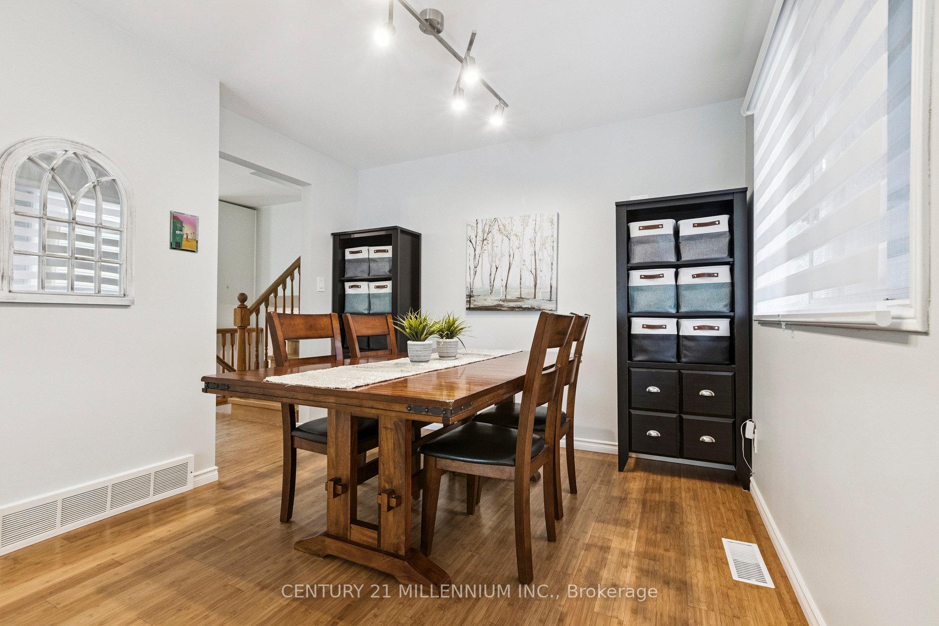 Photo 15 of 128 Westvale Drive, Waterloo — HOMEH