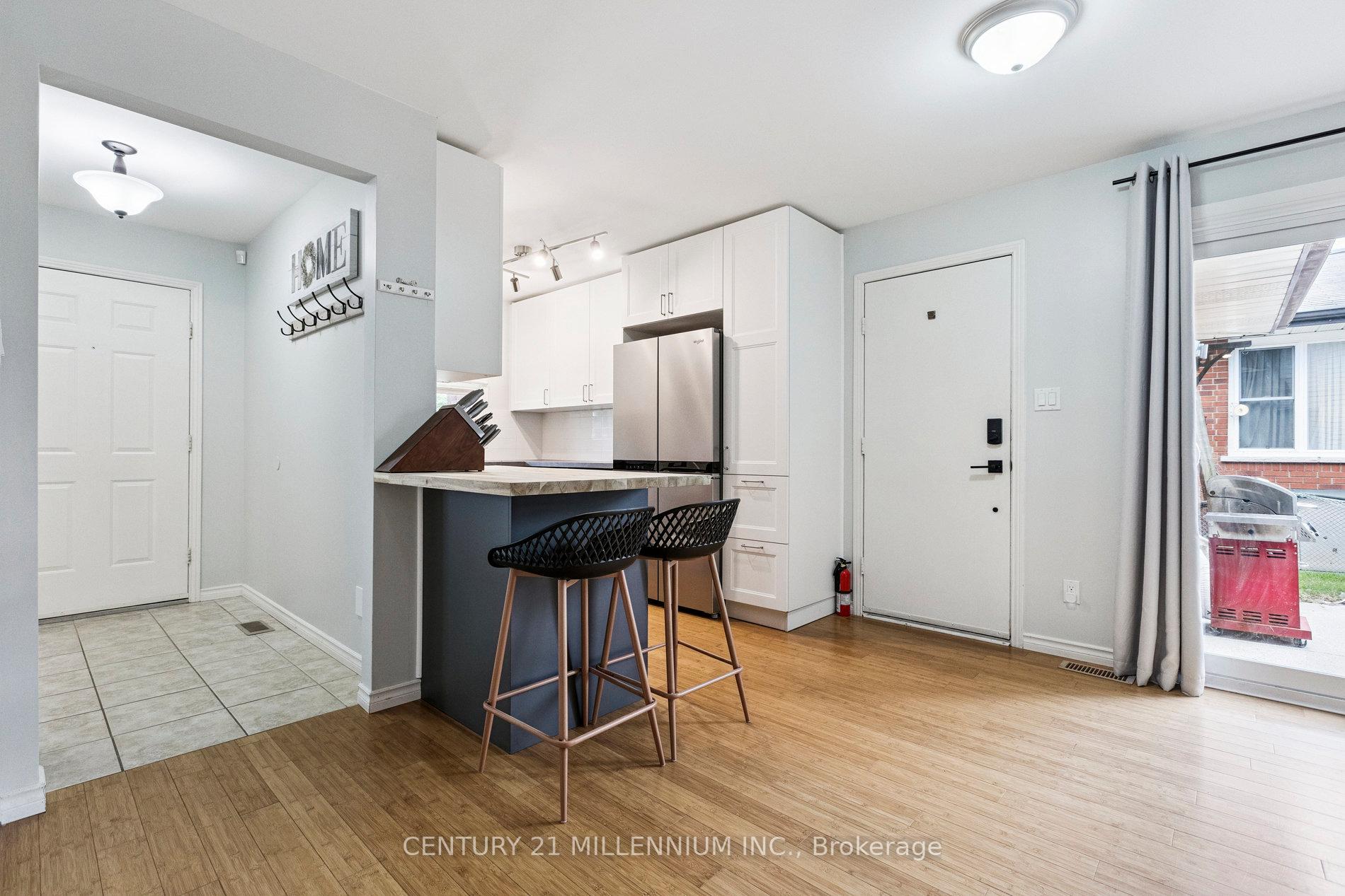 Photo 17 of 128 Westvale Drive, Waterloo — HOMEH