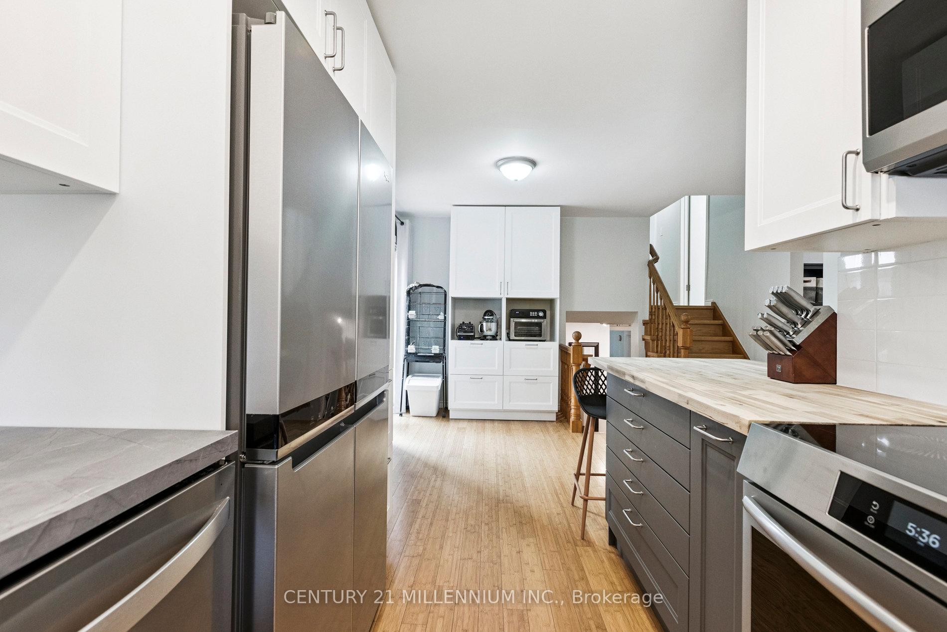 Photo 25 of 128 Westvale Drive, Waterloo — HOMEH