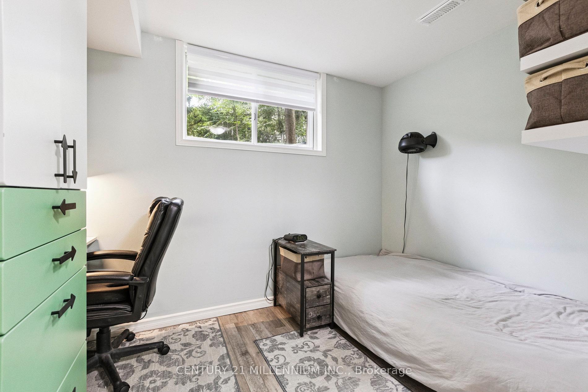 Photo 43 of 128 Westvale Drive, Waterloo — HOMEH