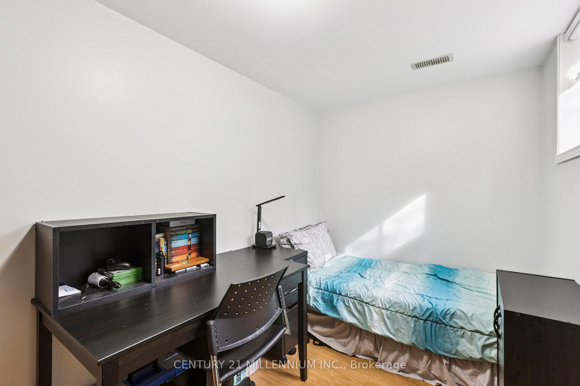 Photo 44 of 128 Westvale Drive, Waterloo — HOMEH