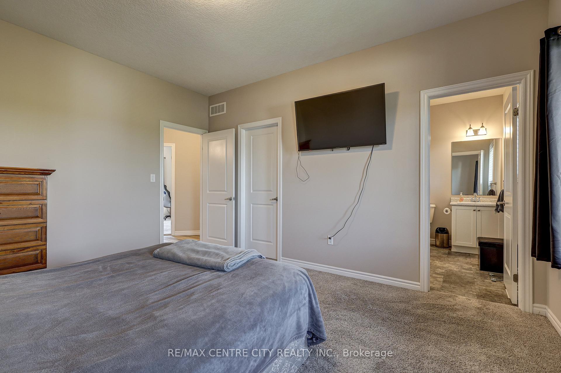 Photo 13 of 54100 Eden Line, Bayham, Rural Bayham — HOMEH
