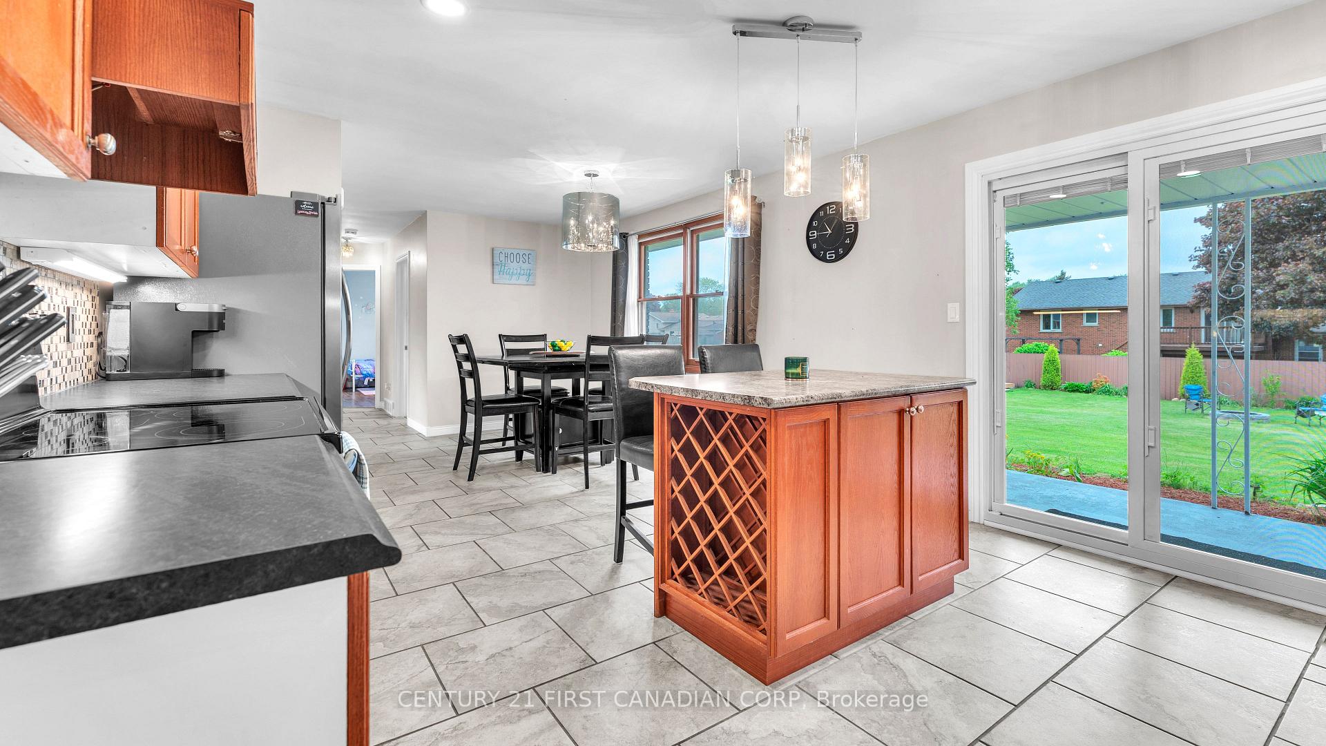 Photo 10 of 150 Rutherford Avenue, Aylmer — HOMEH
