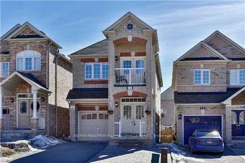 Photo 1 of 166 Chayna Crescent, Vaughan, Patterson — HOMEH