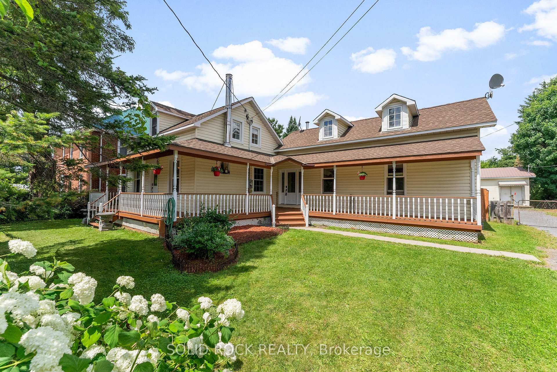 Photo 1 of 306 Richmond Road, Beckwith, Beckwith Twp — HOMEH
