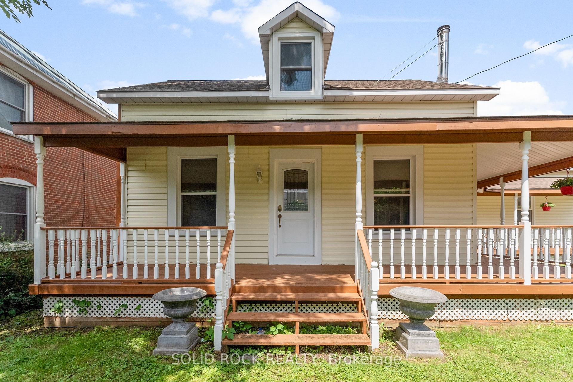 Photo 3 of 306 Richmond Road, Beckwith, Beckwith Twp — HOMEH