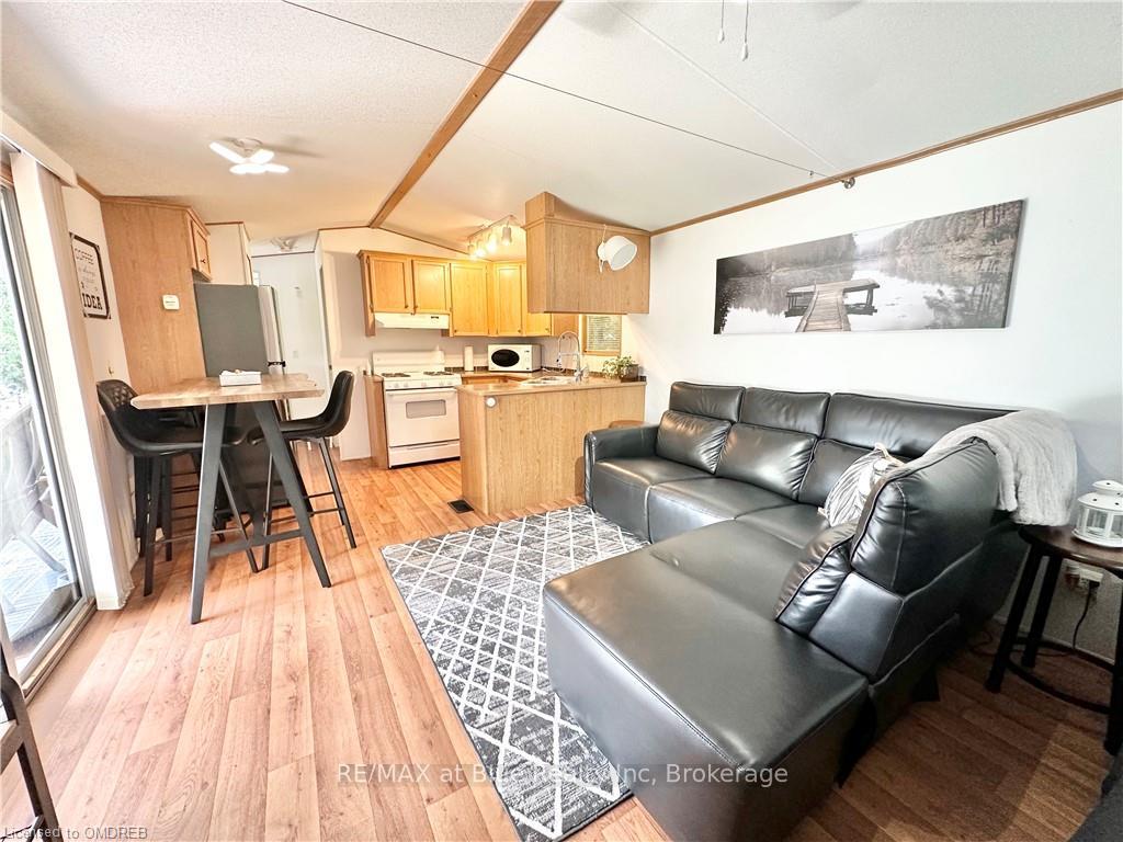 Photo 18 of Unit E7, 7489 Sideroad 5 E, Wellington North, Rural Wellington North — HOMEH
