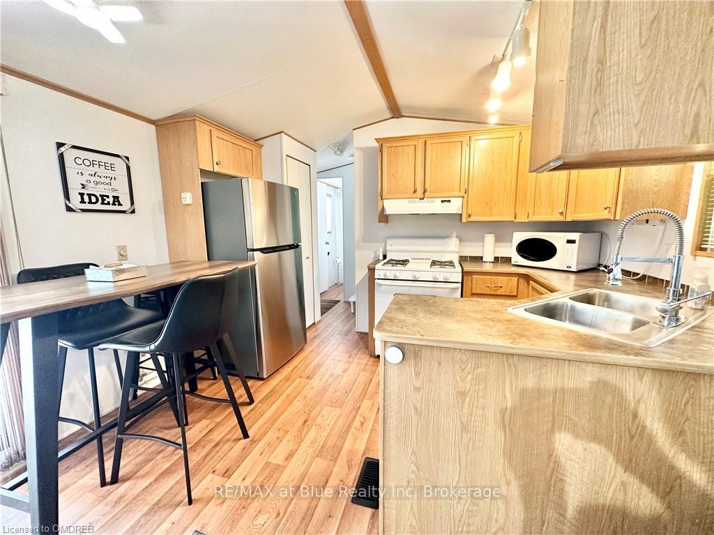 Photo 20 of Unit E7, 7489 Sideroad 5 E, Wellington North, Rural Wellington North — HOMEH