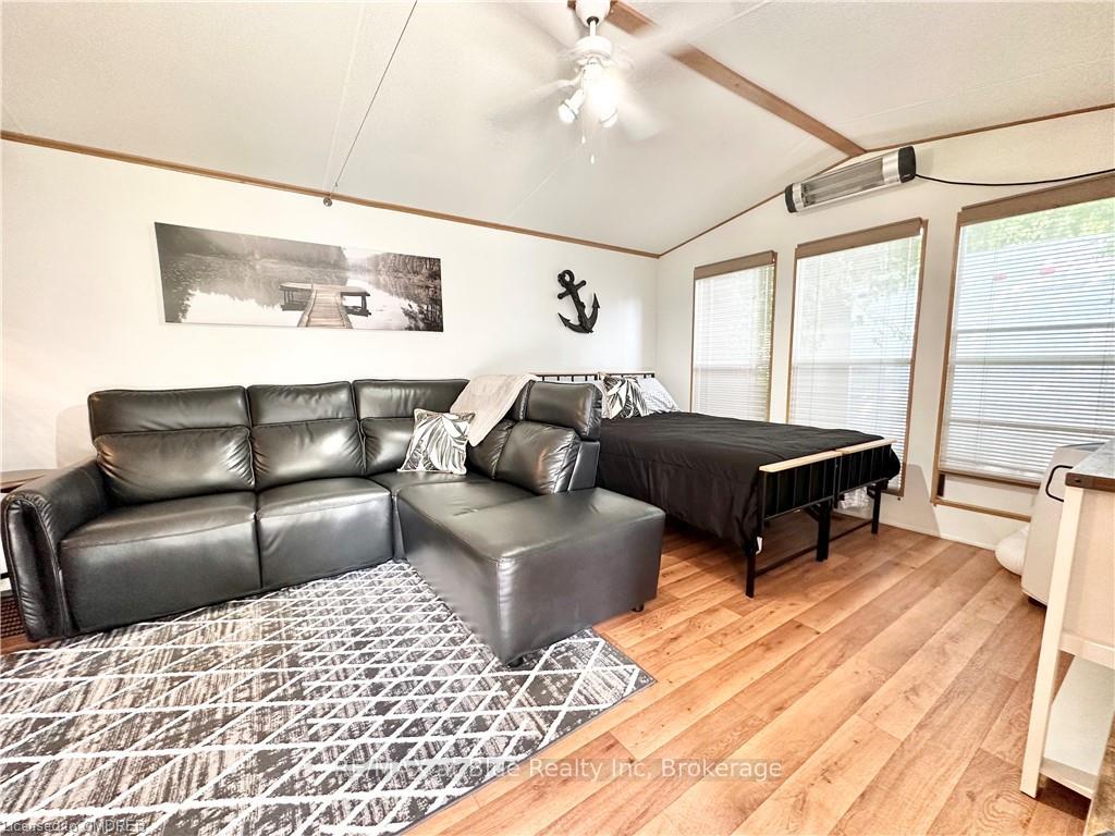 Photo 33 of Unit E7, 7489 Sideroad 5 E, Wellington North, Rural Wellington North — HOMEH