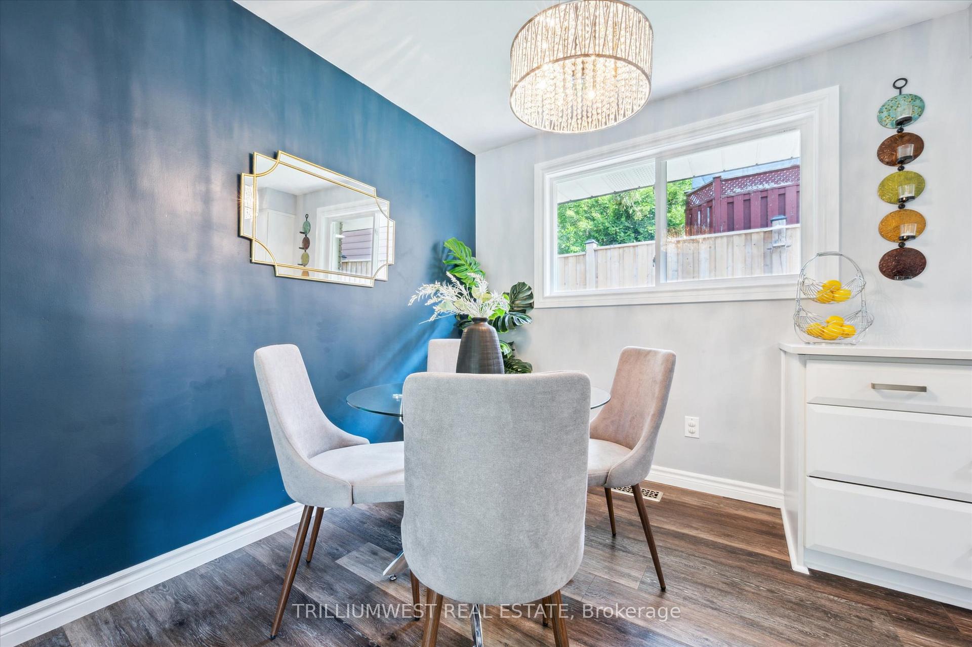 Photo 9 of 291 Parkmount Drive, Waterloo — HOMEH
