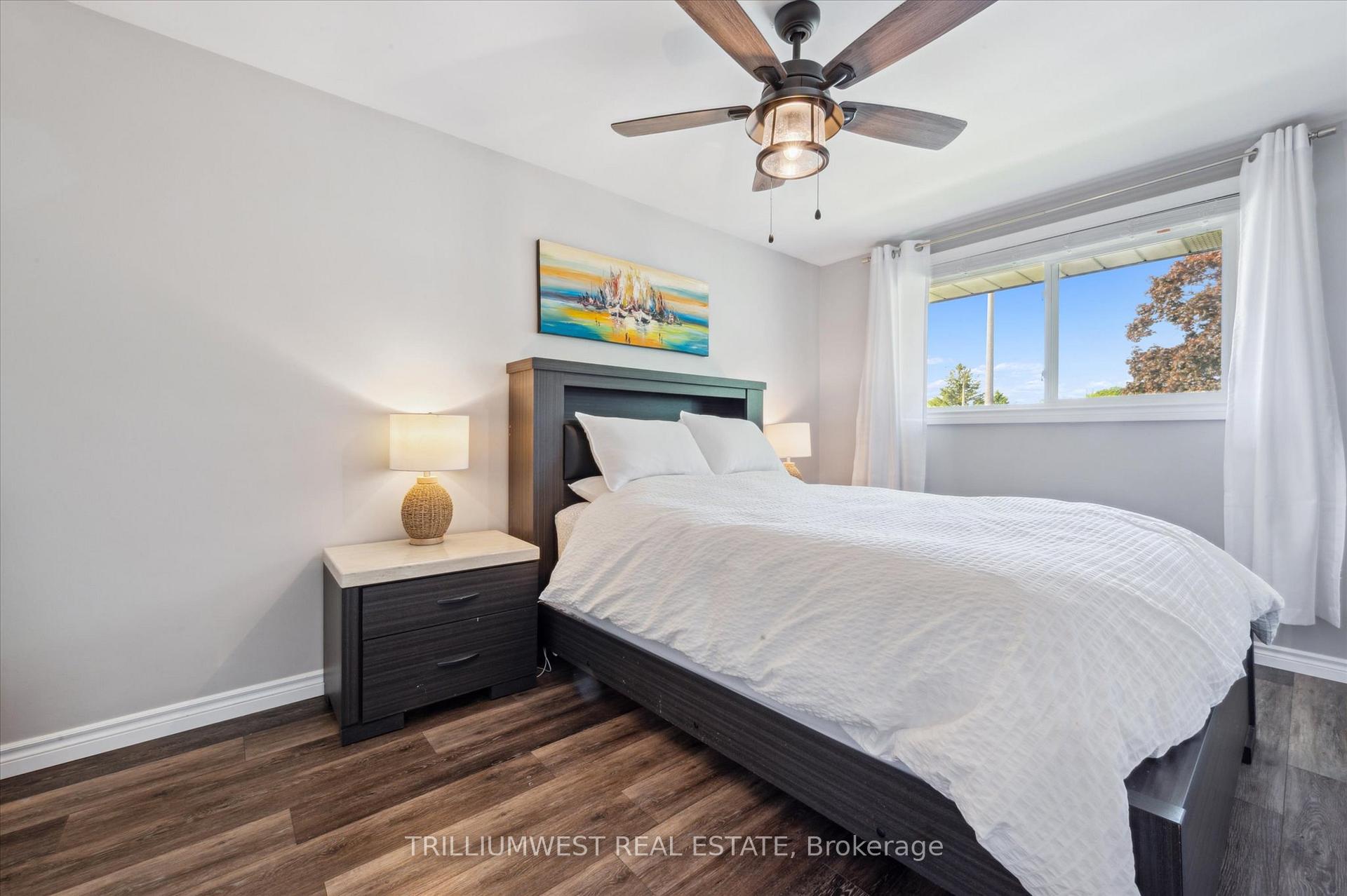 Photo 19 of 291 Parkmount Drive, Waterloo — HOMEH