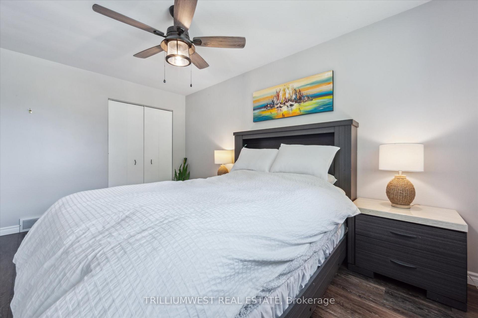 Photo 21 of 291 Parkmount Drive, Waterloo — HOMEH