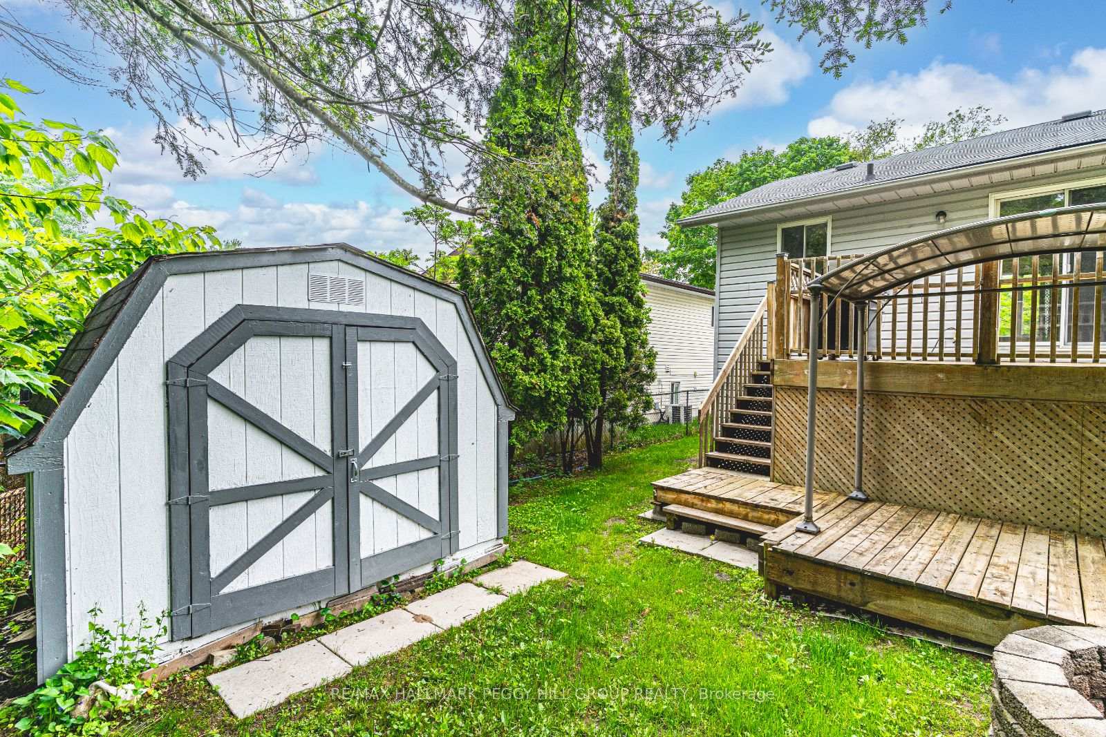 Photo 18 of 26 Innisbrook Drive, Wasaga Beach — HOMEH