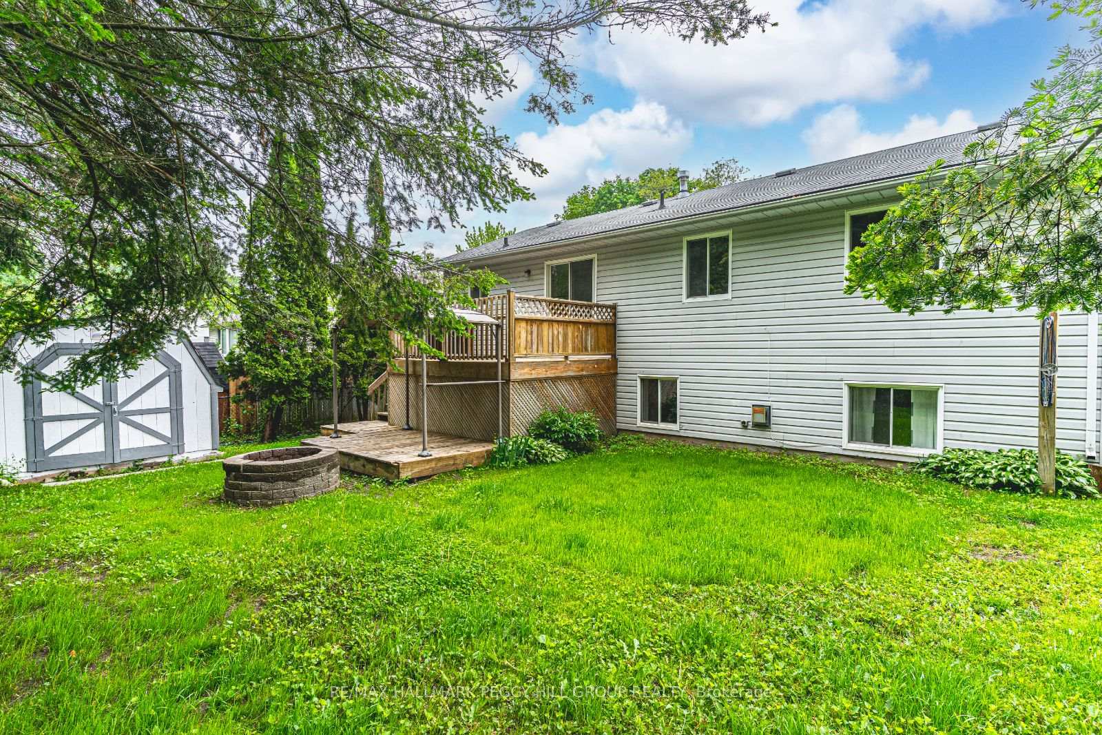 Photo 19 of 26 Innisbrook Drive, Wasaga Beach — HOMEH