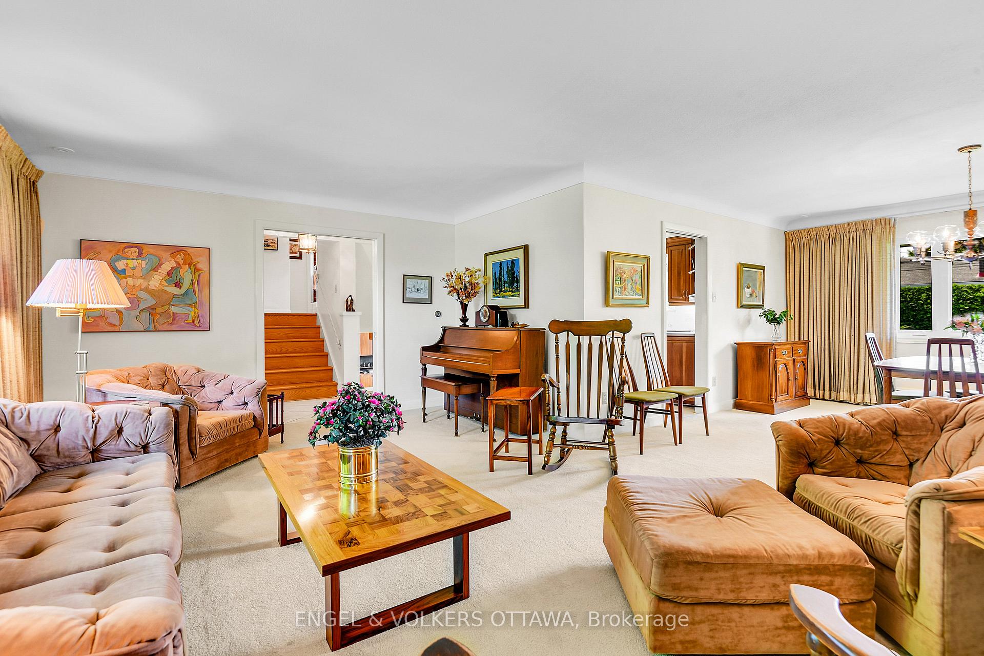 Photo 6 of 436 Crestview Road, Ottawa, Alta Vista/Faircrest Heights — HOMEH