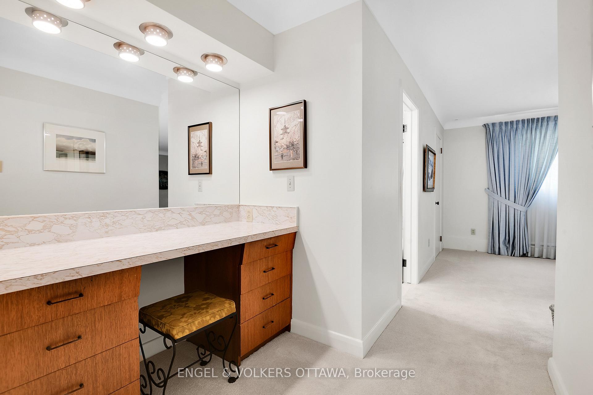 Photo 13 of 436 Crestview Road, Ottawa, Alta Vista/Faircrest Heights — HOMEH