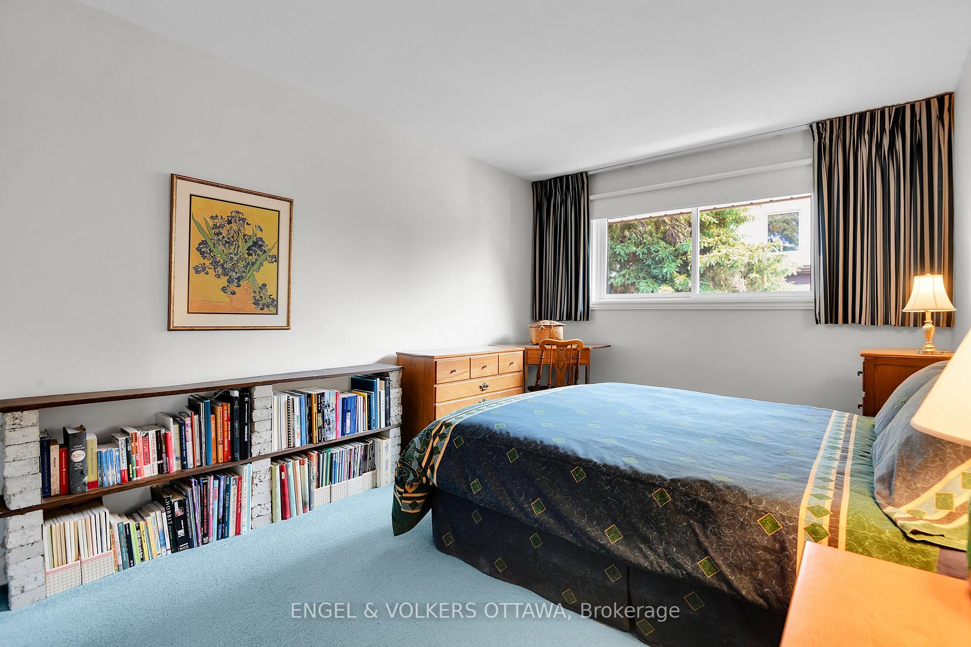 Photo 18 of 436 Crestview Road, Ottawa, Alta Vista/Faircrest Heights — HOMEH
