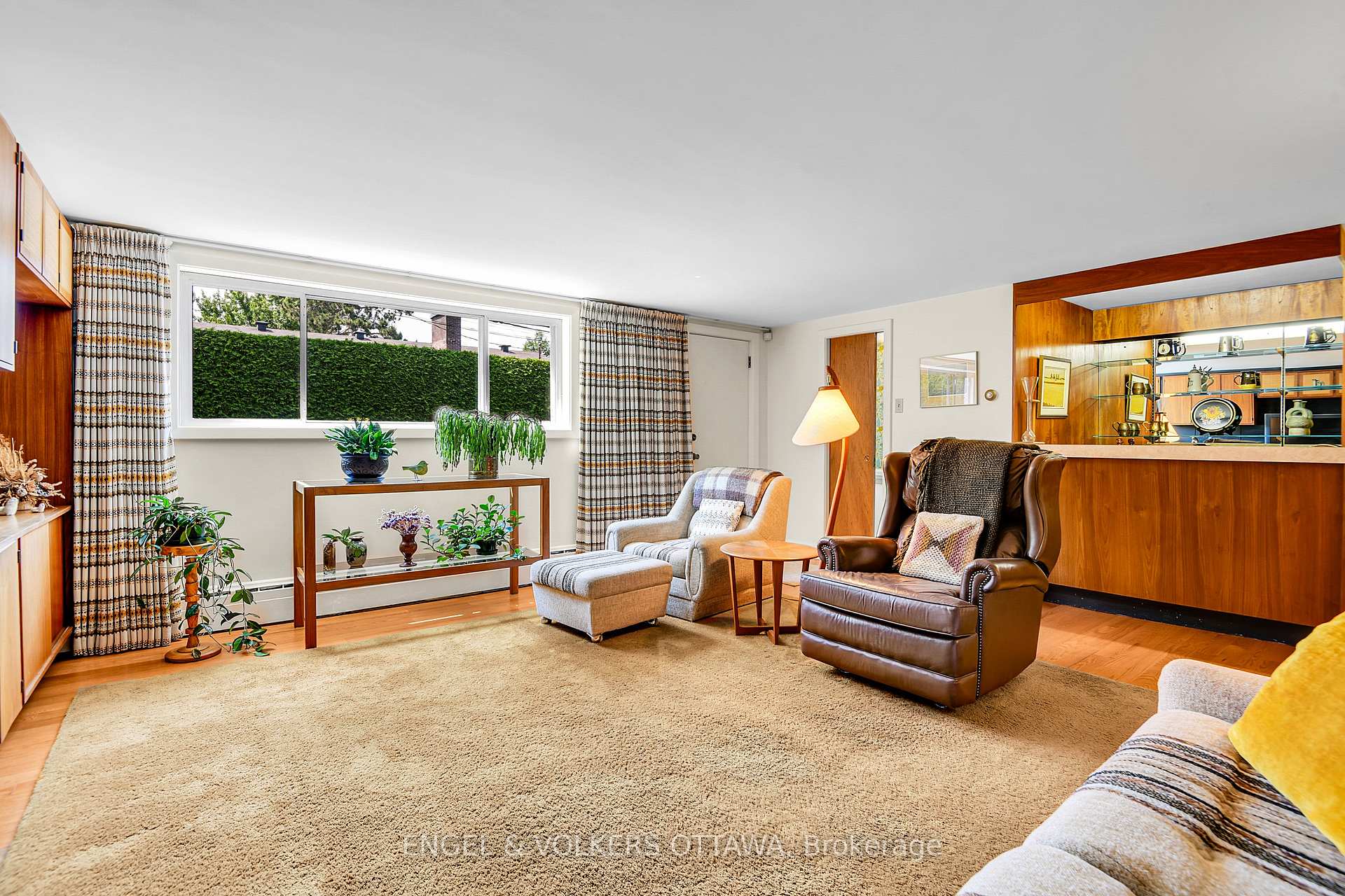 Photo 24 of 436 Crestview Road, Ottawa, Alta Vista/Faircrest Heights — HOMEH